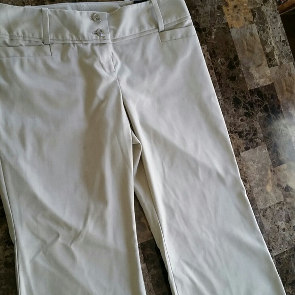 💥💥 SOLD IN BUNDEL  💥 💥 The Limited Dress pant