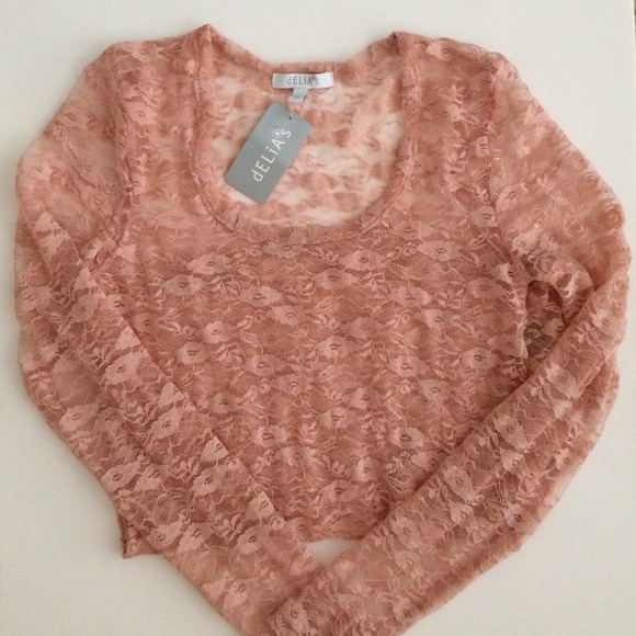 NWT Lace long sleeve tshirt