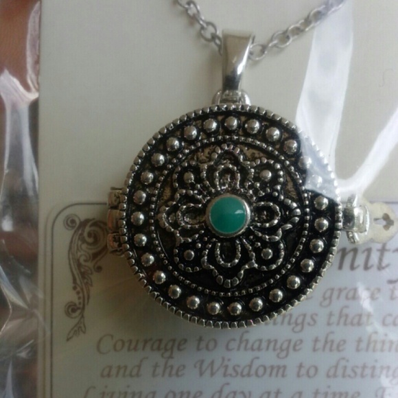 Jewelry - NWOT !!! Prayer Necklace
