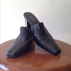 Liz Claiborne Black leather Mule Square Toe 8.5