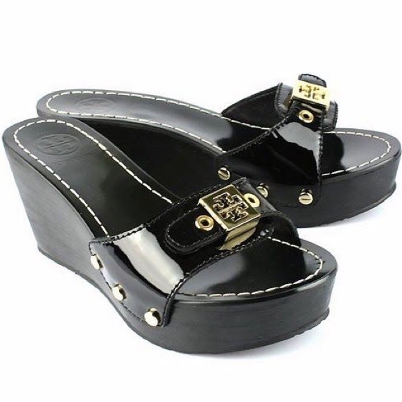 tory burch black wedges