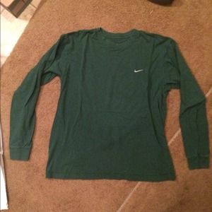 Green nike long sleeve t shirt