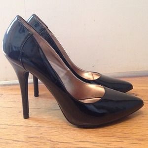 Steve Madden pumps