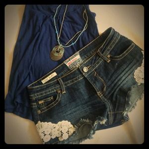 Adorable Shorts the Crocheted Accents