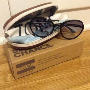 TOMS sunglasses