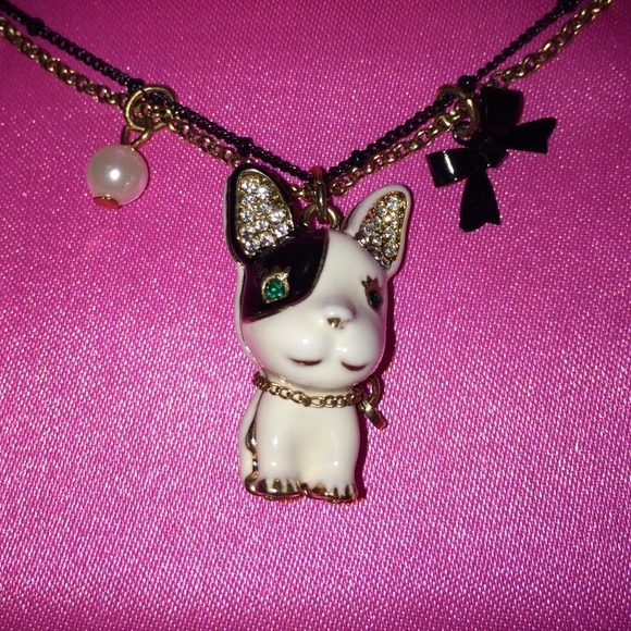 Betsey Johnson necklace - Picture 2 of 3