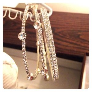 Four bling bangles !