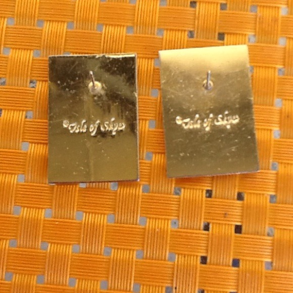 Isle Of Skye pierced earrings - Picture 4 of 4