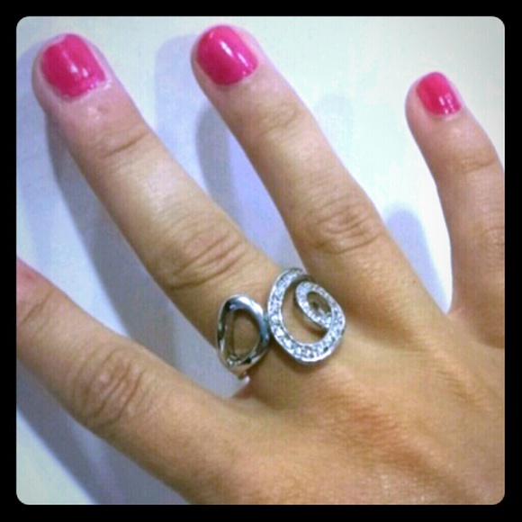 Liability Sophia ring