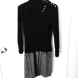 WHITE HOUSE BLACK MARKET SWEATER DRESS
