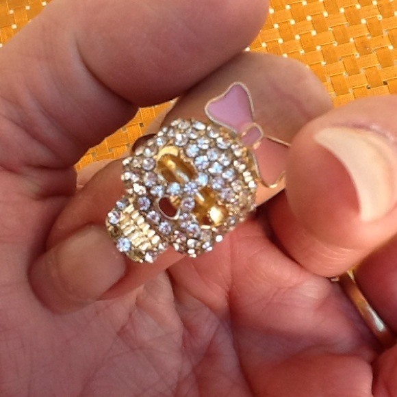 Skull Ring By Betsy Johnson - Picture 3 of 4