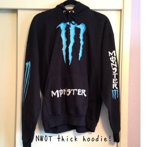 $27 today only! Monster brand thick hoodie🎀