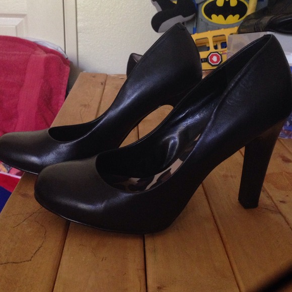 Basic black heels