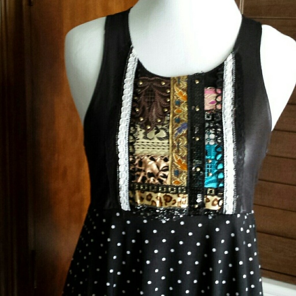 Seven Waves Dress - Picture 3 of 4