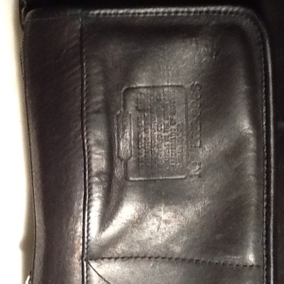 💥SOLD💥Vintage Coach Shoulder Bag - Picture 2 of 4