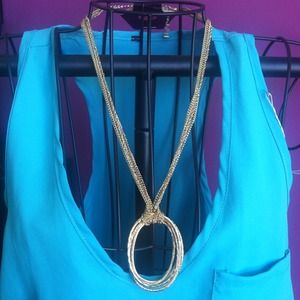NEW! Gold hoop pendant necklace
