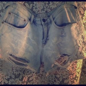 High waisted Free People shorts 💀