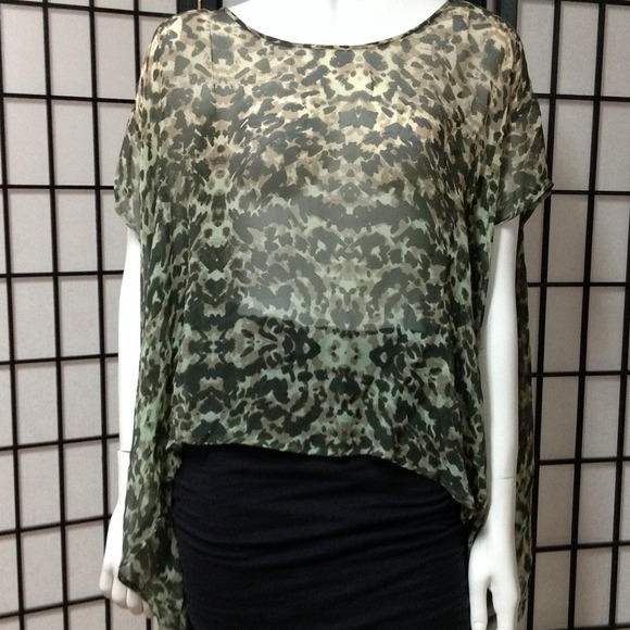 Gypsy 05 Oversized Box Top