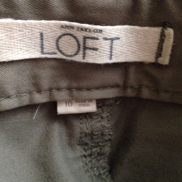 Do you have these loft pants? - Picture 3 of 4