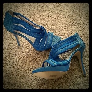 Aldo blue high-heels
