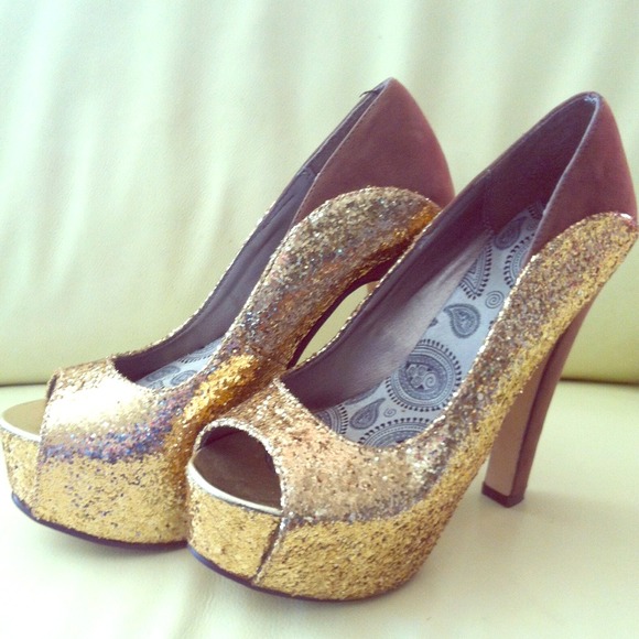 Michael Antonio Heels