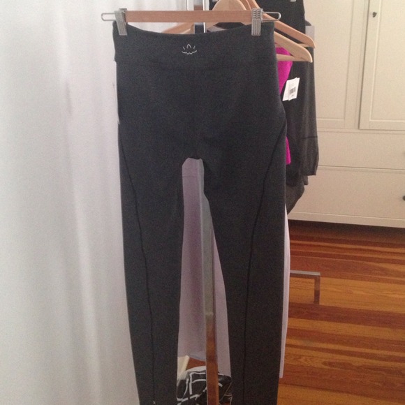 Beyond Yoga Long Leggings with Lace