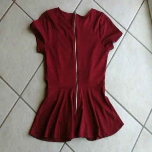 Top - Picture 2 of 2