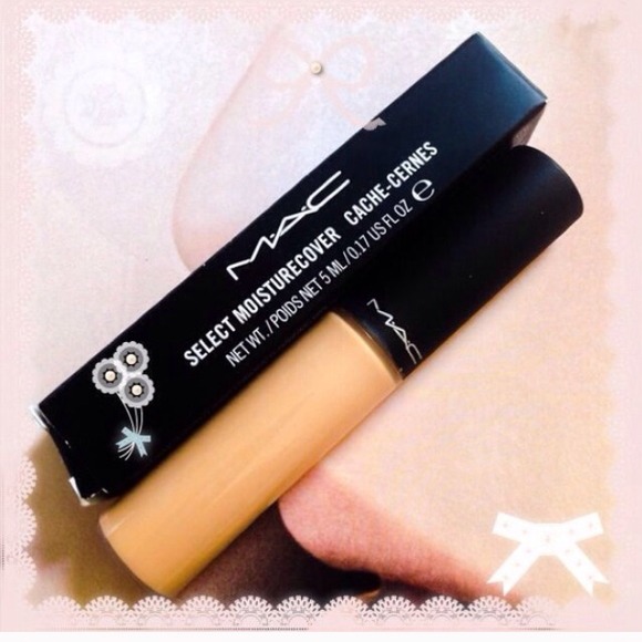 MAC Select MoistureCover ~ NC20