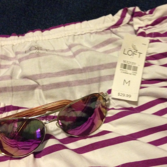 Ann Taylor Loft purple tee - Picture 2 of 3