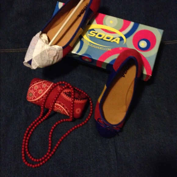 Soda Mia -S flats brand new in box