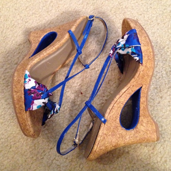 Super bold cork heels - Picture 2 of 4