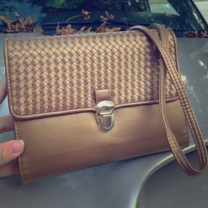 Bronze clutch/ cross body vintage bag!