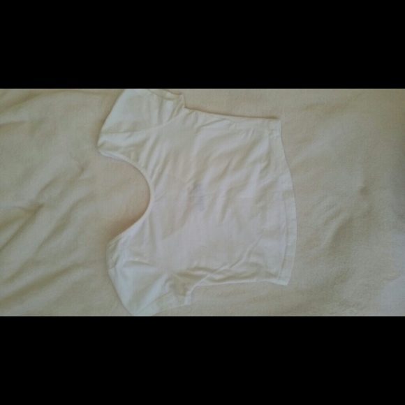 Brandy melville crop top