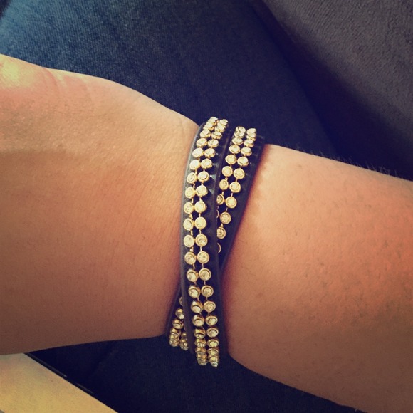 Studded leather wrap bracelet - Picture 1 of 2