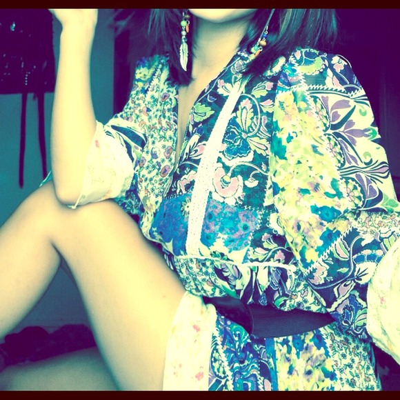 Short 3/4 sleeve dress