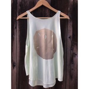 WILDFOX sand dollar tank