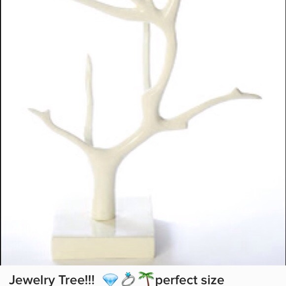 Jewelry tree