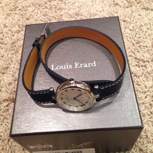 Louis Erard wrap watch in Navy blue!