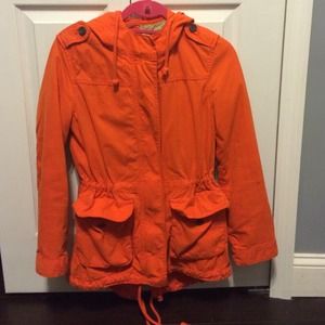 Orange jacket perfect for Fall 🍂