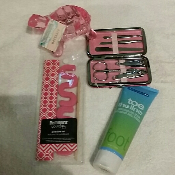 Manicure/Pedicure essentials