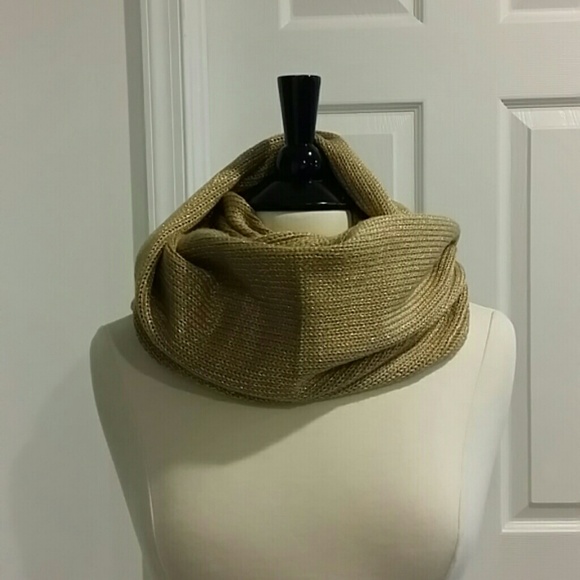 BUNDLED ** Michael Kors cowl neck scarf
