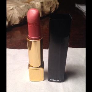 Authentic Chanel RA Gracile/Flamboyante