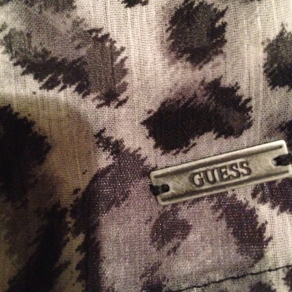 Top - Picture 4 of 4