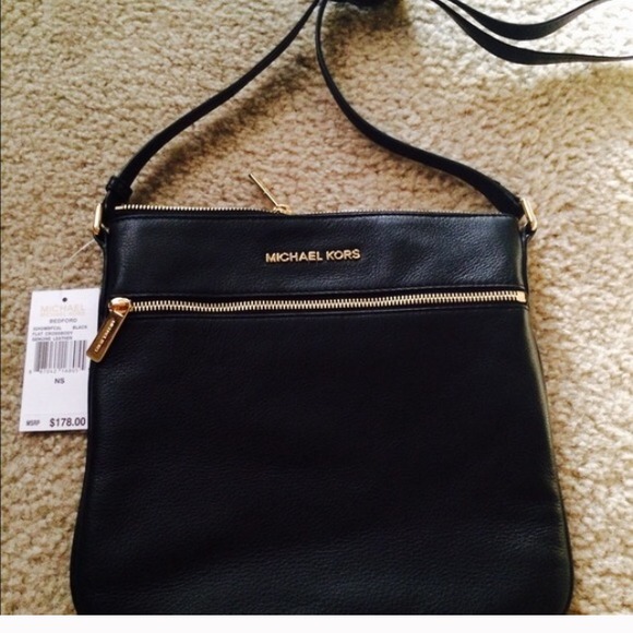 🚫SOLD🚫 BNWT Michael kors purse