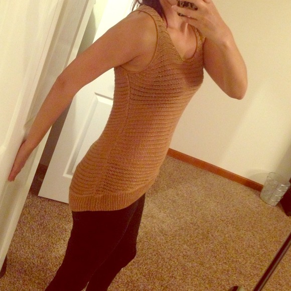 Camel woven top