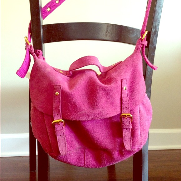 *FINAL REDUCTION* -Urban Outfitters Sued Bag