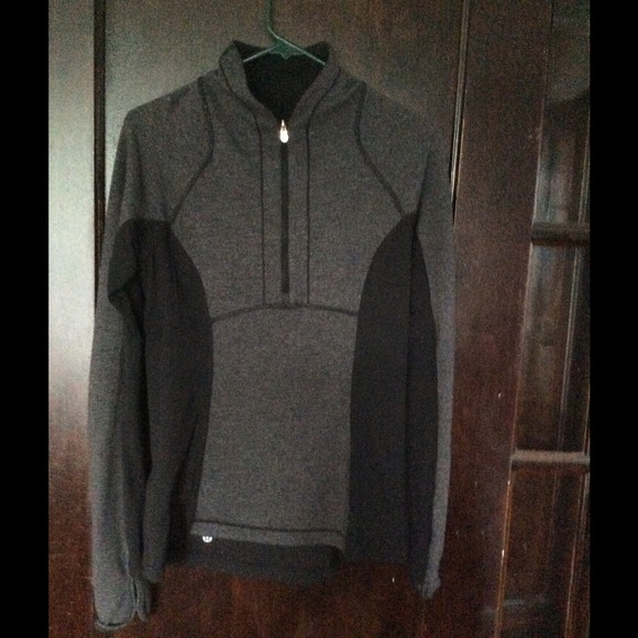 Lululemon half zip