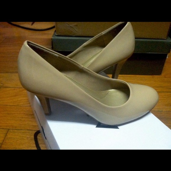 Nude Heels💕
