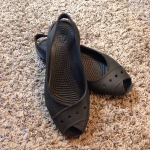 Crocs open-toed flats