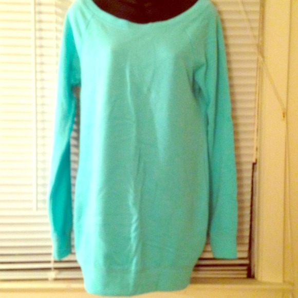 VICTORIAS SECRET FLEECE SWEATSHIRT!! NWOT!!!